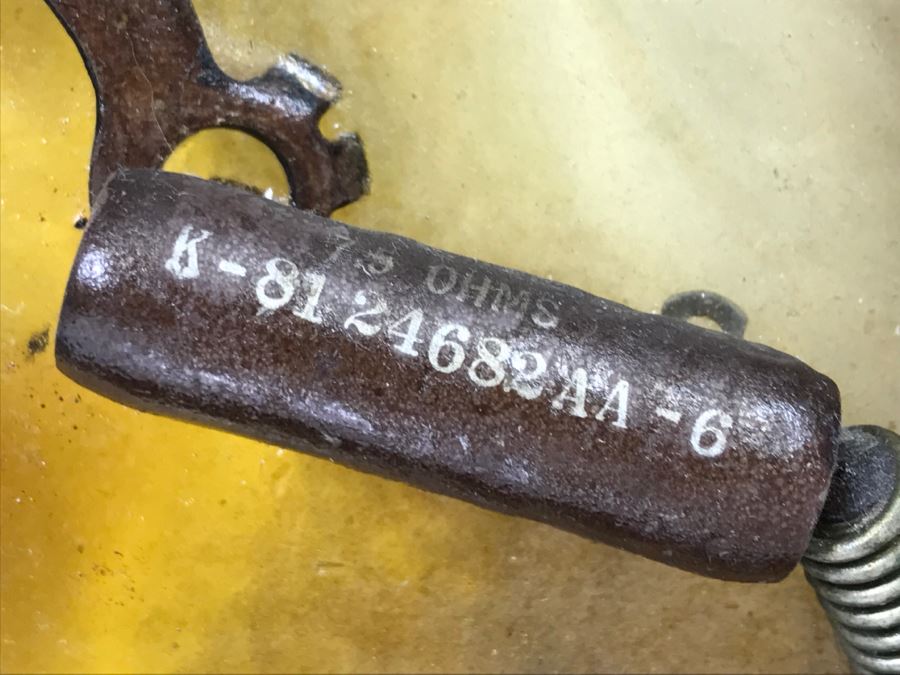 Industrial Robot Made Of Recycled Parts Sculpture Wall Hanging Signed Roz [Photo 7]