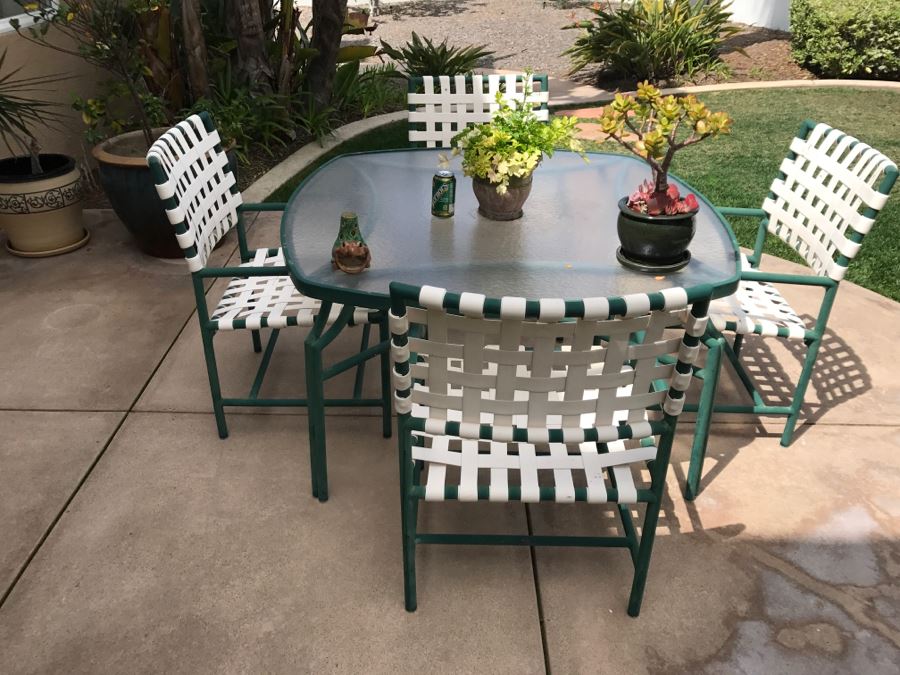 Outdoor Aluminum Table With (4) Chairs 4'W X 26'H [Photo 4]