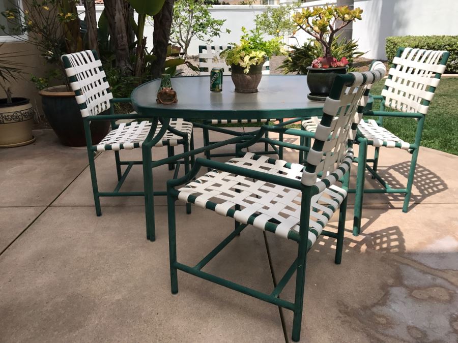Outdoor Aluminum Table With (4) Chairs 4'W X 26'H [Photo 1]
