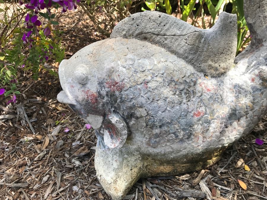 Outdoor Cement Weathered Lawn Ornament Fish [Photo 5]