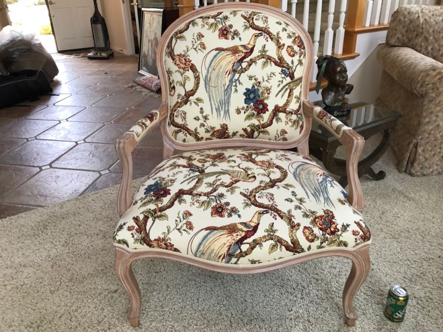 Large Oversized Designer Armchair 33'W X 34'D X 41'H [Photo 4]
