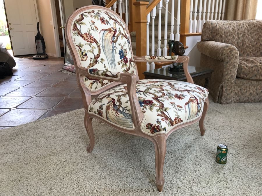 Large Oversized Designer Armchair 33'W X 34'D X 41'H [Photo 2]