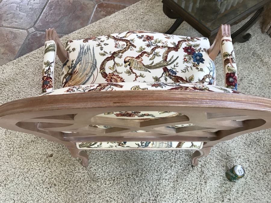 Large Oversized Designer Armchair 33'W X 34'D X 41'H [Photo 8]