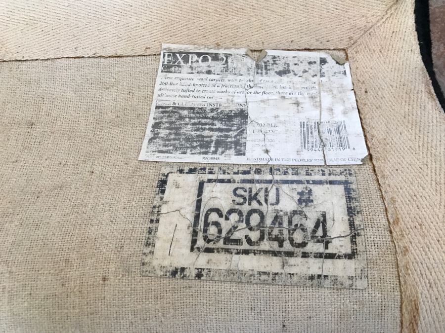 Handmade Chinese Area Rug 33' X 21' [Photo 5]