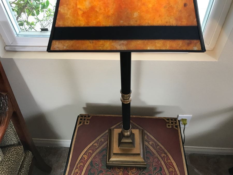 Table Lamp With Elephant Finial 33'H [Photo 6]