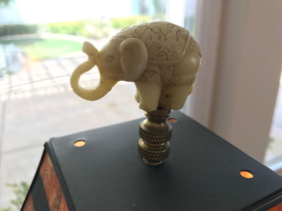 Table Lamp With Elephant Finial 33'H [Photo 5]