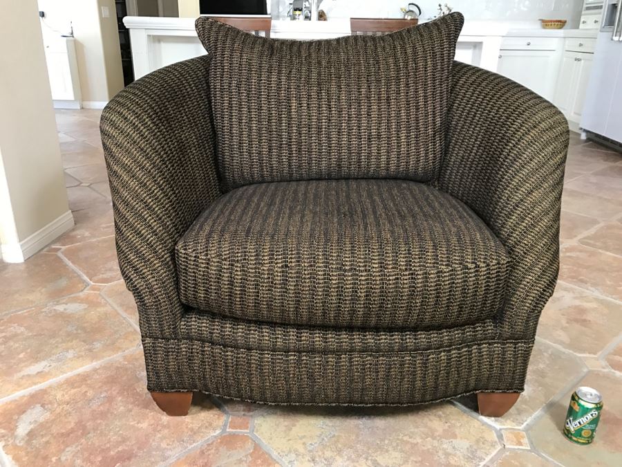 Upholstered Armchair (Matches Sofa In This Sale) 44'W X 42'D X 32'H [Photo 1]