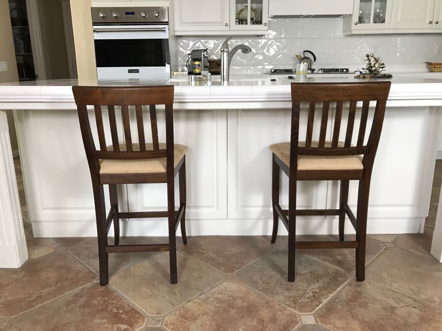 Pair Of Bar Height Bar Stools Made In Italy For Pier 1 Imports 24' Seat Height [Photo 1]