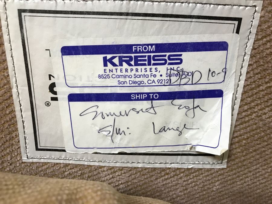 KREISS Upholstered Sofa With Modern Lines 105'W X 36'D X 28'H [Photo 3]