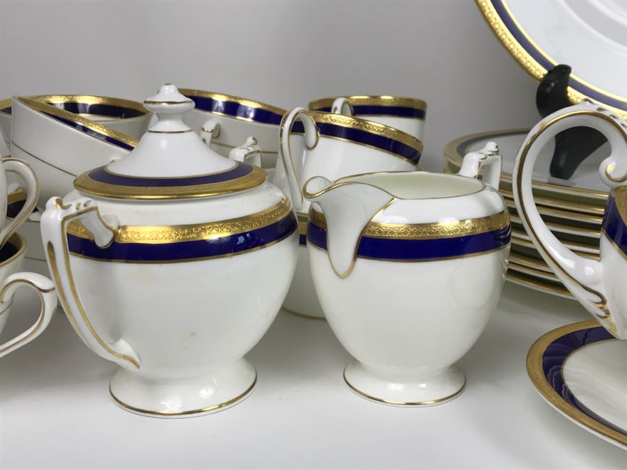 Elegant Gold And Blue Rim Coalport Bone China Set Elite-Royale Made In England Apx 73 Pieces [Photo 12]