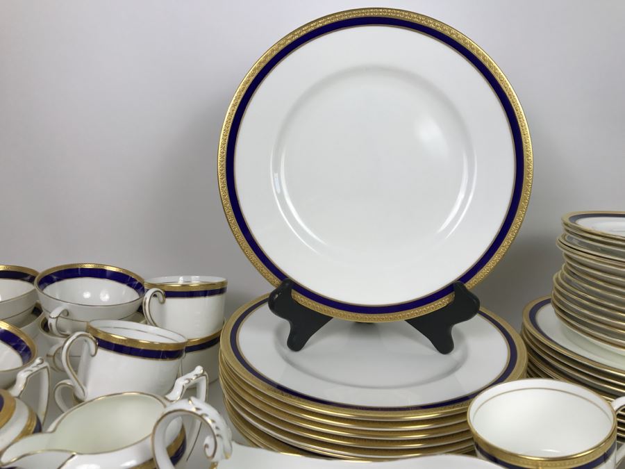 Elegant Gold And Blue Rim Coalport Bone China Set Elite-Royale Made In England Apx 73 Pieces [Photo 4]