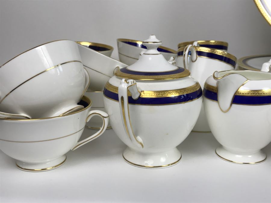 Elegant Gold And Blue Rim Coalport Bone China Set Elite-Royale Made In England Apx 73 Pieces [Photo 11]