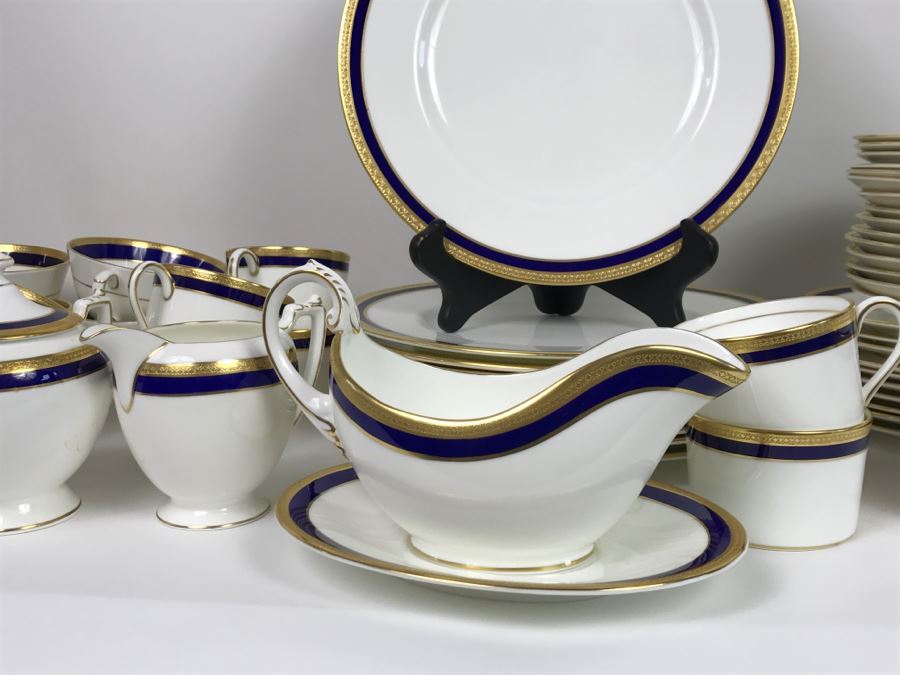 Elegant Gold And Blue Rim Coalport Bone China Set Elite-Royale Made In England Apx 73 Pieces [Photo 10]