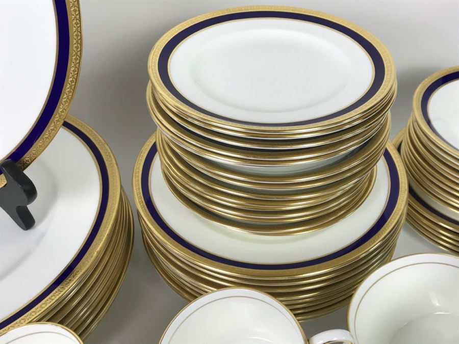 Elegant Gold And Blue Rim Coalport Bone China Set Elite-Royale Made In England Apx 73 Pieces [Photo 6]
