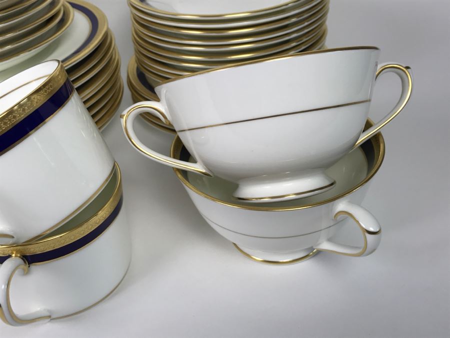 Elegant Gold And Blue Rim Coalport Bone China Set Elite-Royale Made In England Apx 73 Pieces [Photo 8]
