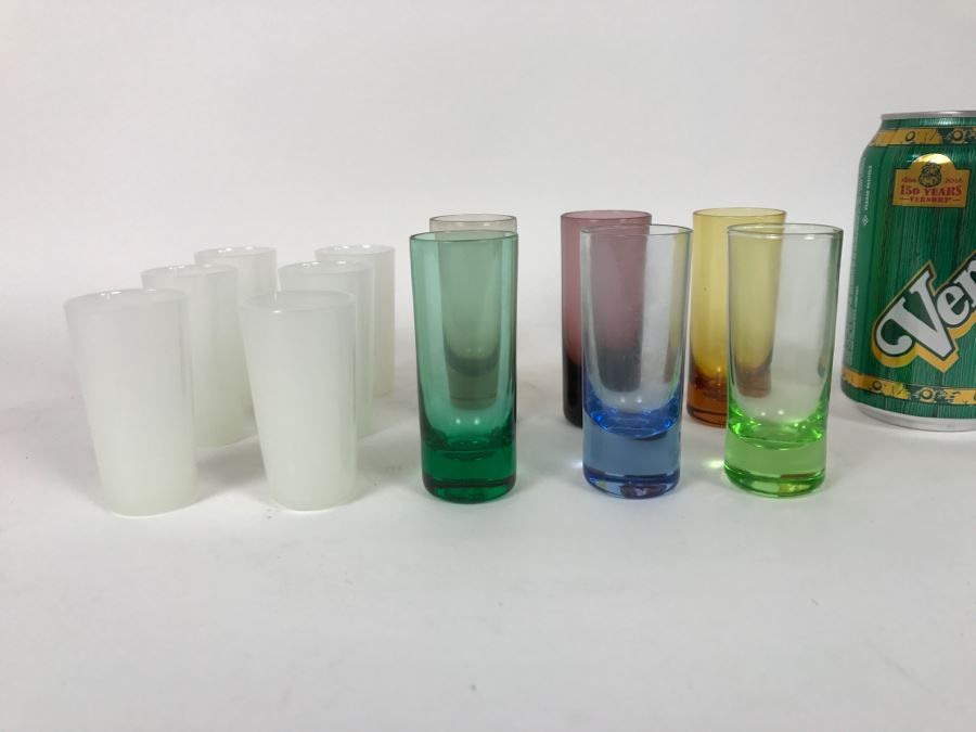 Set Of (12) Colored Shot Glasses [Photo 1]