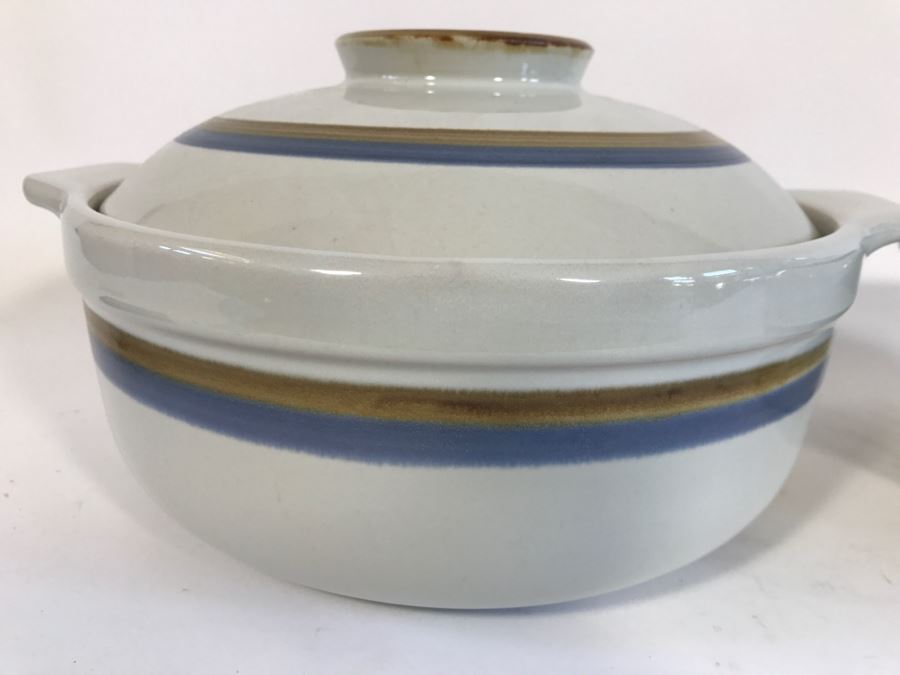 Pair Of Covered Stoneware Bowls [Photo 3]