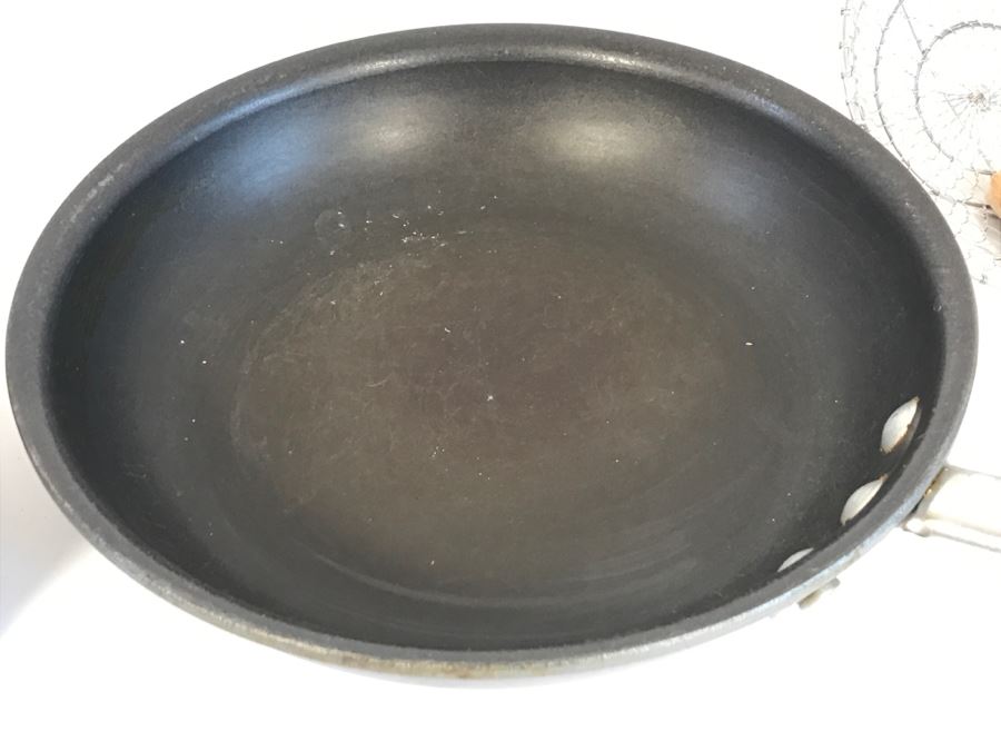 Kitchen Lot With Utensils, Cookware And Ravioli Maker [Photo 11]