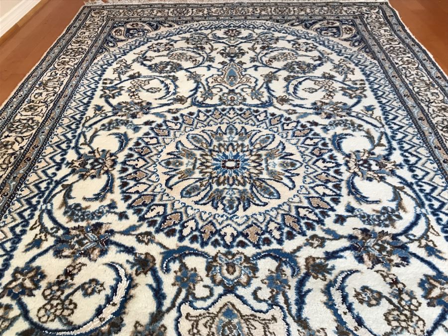 Hand Knotted Persian Wool Area Rug Made In Iran Blue Light Brown Cream 8' 6' X 5' 1' [Photo 8]
