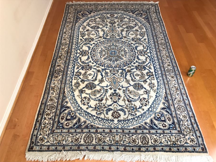 Hand Knotted Persian Wool Area Rug Made In Iran Blue Light Brown Cream 8' 6' X 5' 1' [Photo 3]
