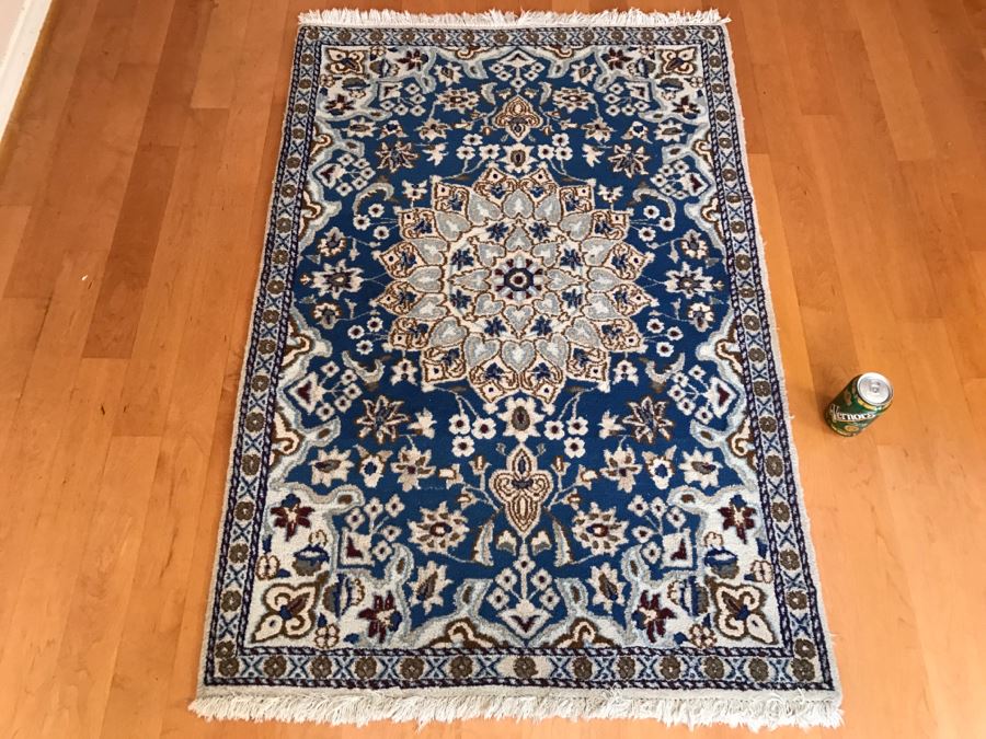 Persian Area Rug Hand Knotted Wool 4' 6' X 3' [Photo 2]