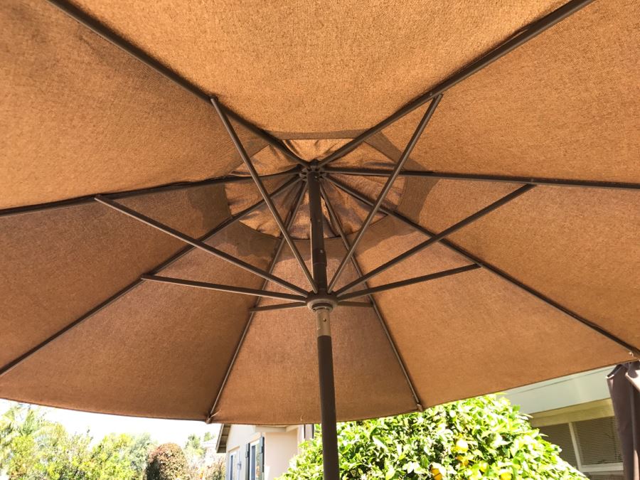 Outdoor Umbrella With Marble Base Stand [Photo 3]