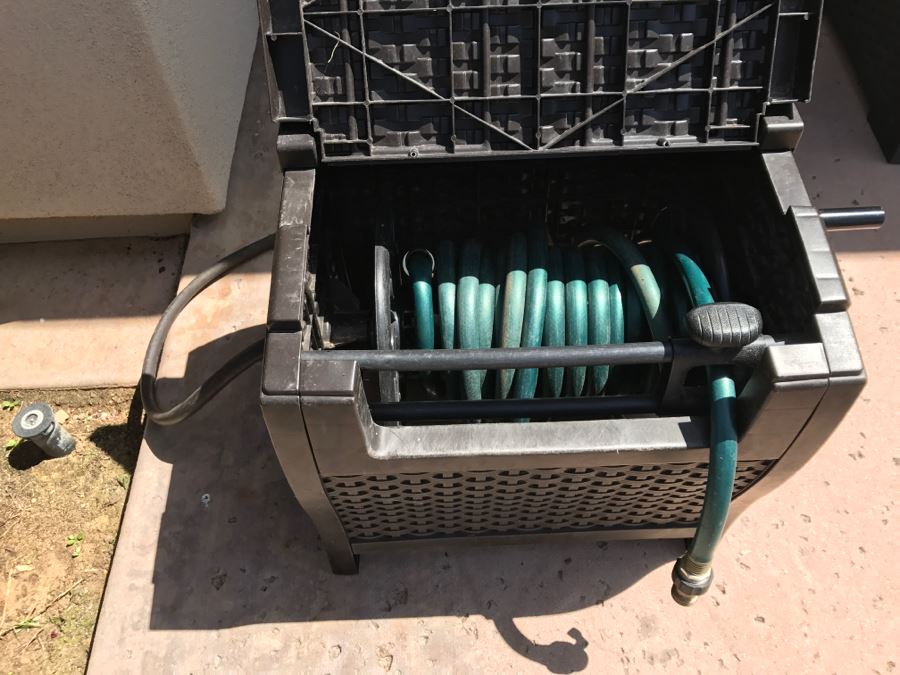 Suncast Plastic Outdoor Storage Cabinet For Gardening Hose With Hose [Photo 5]