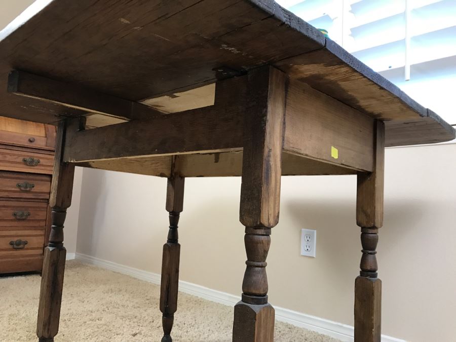 Vintage Drop Leaf Table [Photo 11]