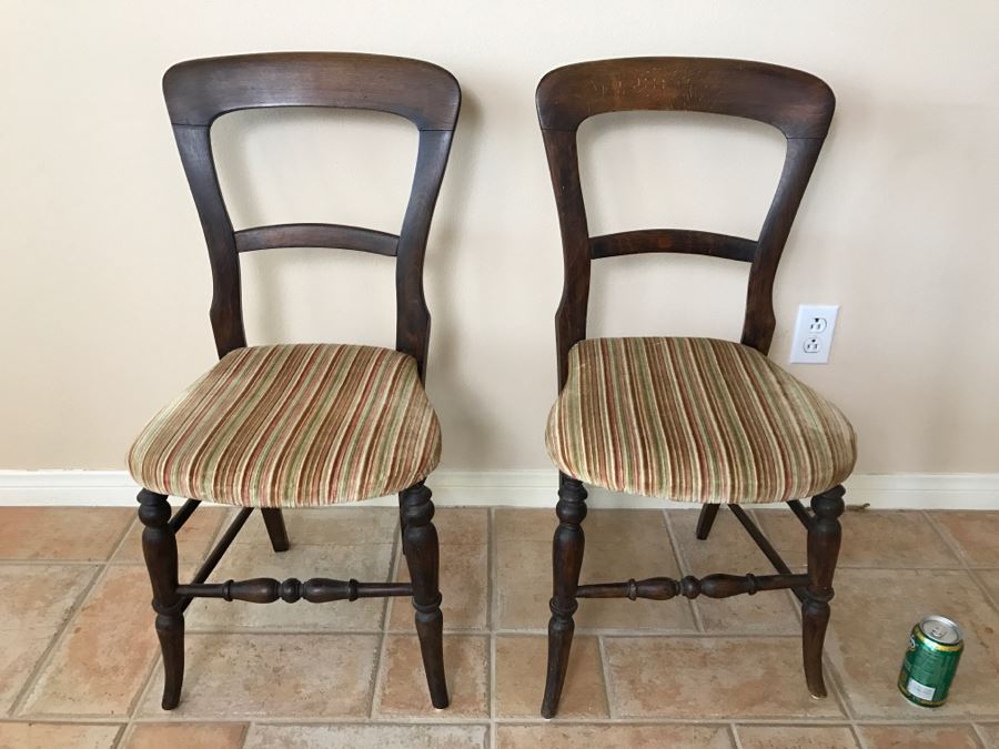 Pair Of Antique Chairs [Photo 3]
