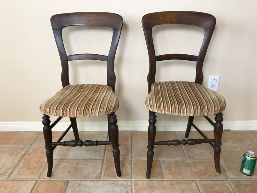 Pair Of Antique Chairs [Photo 2]