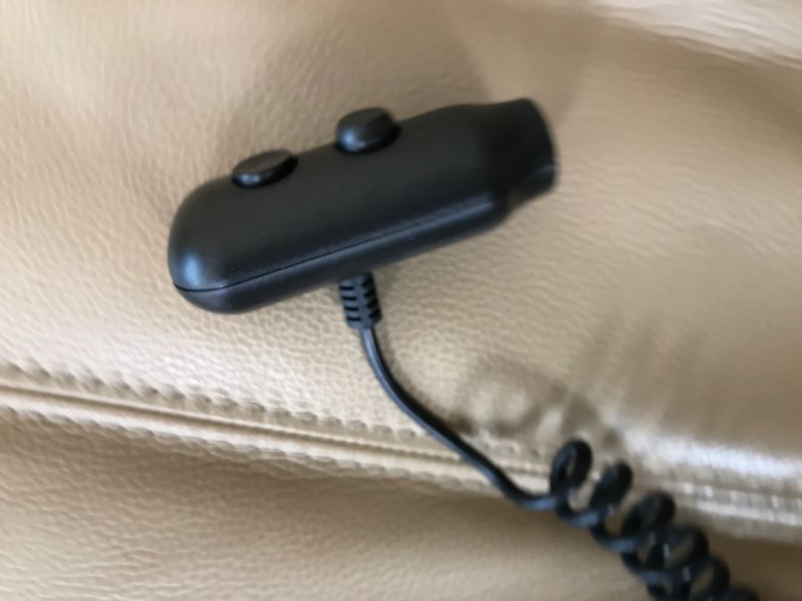 Human Touch Perfect Chair Model PC-500 Zero Gravity Leather Chair Retails For $2,500 [Photo 5]