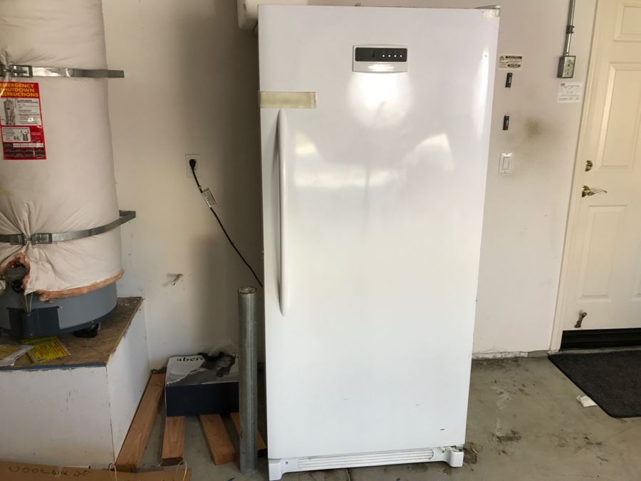 Frigidaire Freezer Model FKFH21F7HWB [Photo 4]