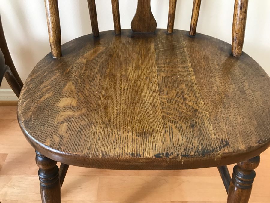 UPDATED ADDED (1) Chair - Set Of (4) Vintage Chairs Made In Romania And (1) Vintage Chair By L And B Manufacturing Corp Santa Monica, CA [Photo 9]