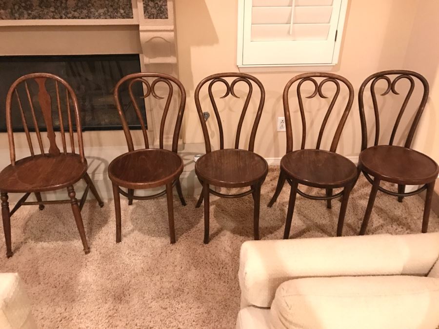 UPDATED ADDED (1) Chair - Set Of (4) Vintage Chairs Made In Romania And (1) Vintage Chair By L And B Manufacturing Corp Santa Monica, CA [Photo 1]