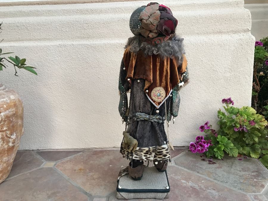 Large Custom Hand Made Folk Art Santa Claus By Artist Renée 33'H [Photo 12]