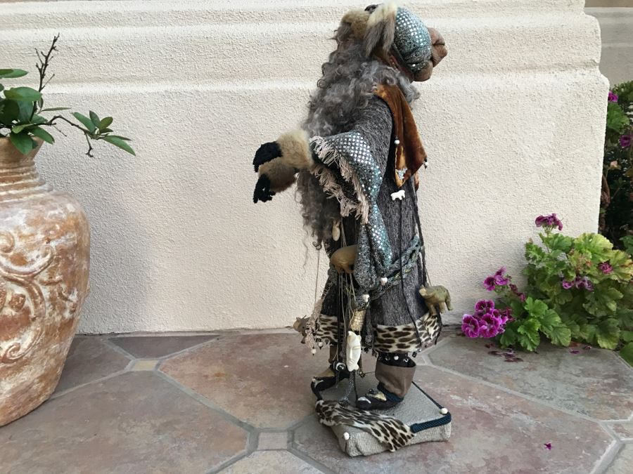 Large Custom Hand Made Folk Art Santa Claus By Artist Renée 33'H [Photo 9]