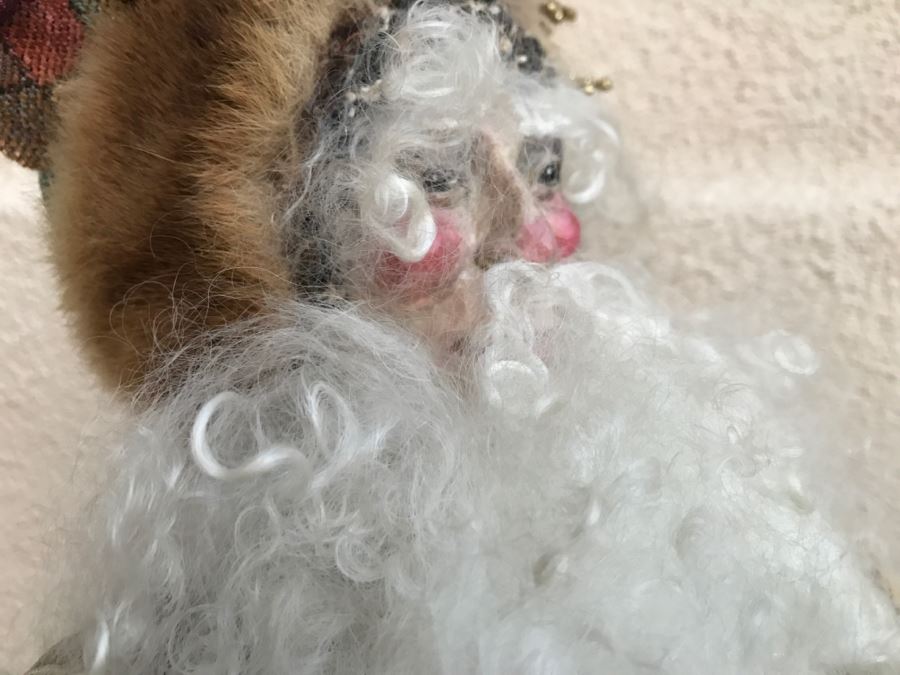 Large Custom Hand Made Folk Art Santa Claus By Artist Renée 33'H [Photo 9]
