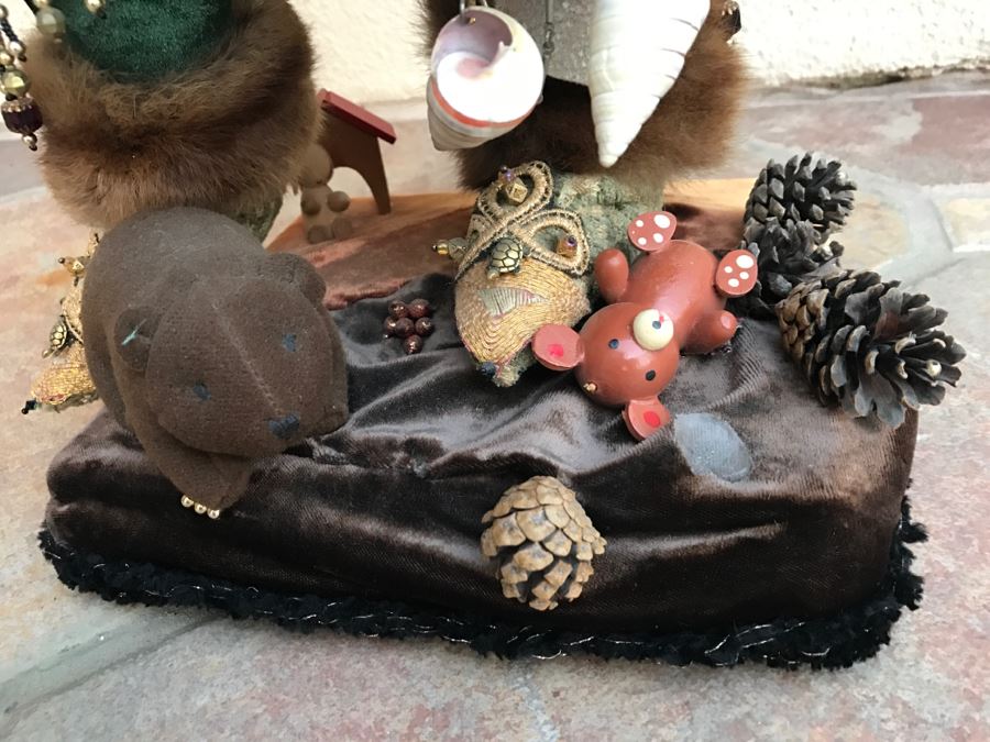 Large Custom Hand Made Folk Art Santa Claus By Artist Renée 33'H [Photo 10]