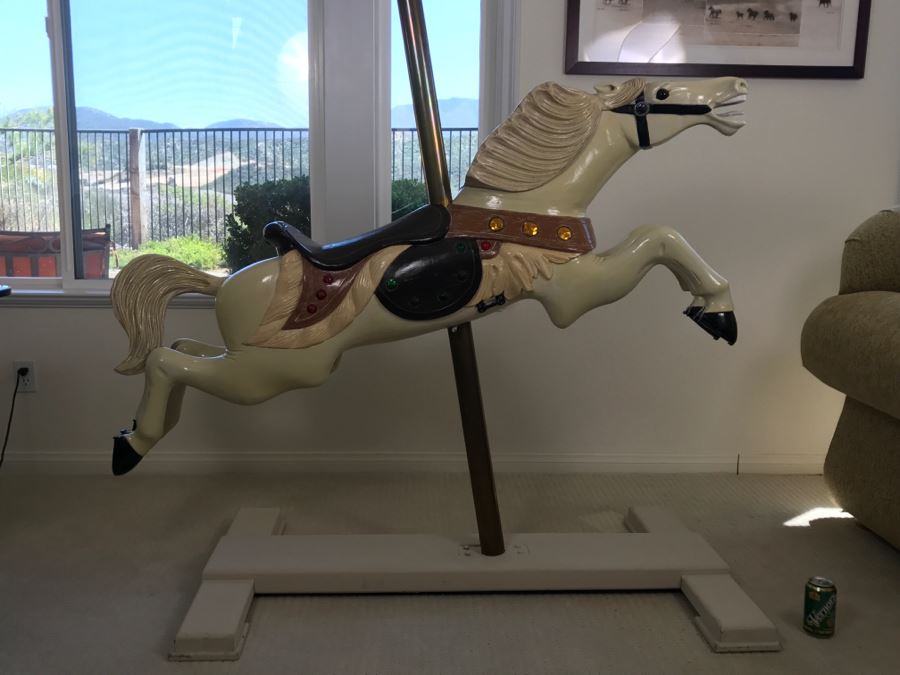 Santa Monica Pier Authentic C W Parker Carousel Horse Leavenworth Kansas 5'L X 32'W X 74'H [Photo 29]