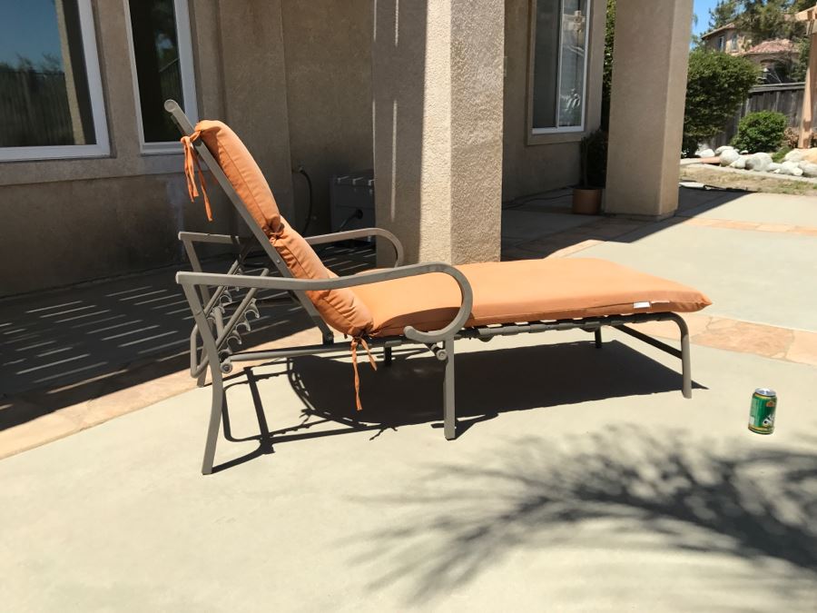 Outdoor Chaise Lounge Chair With Cushion