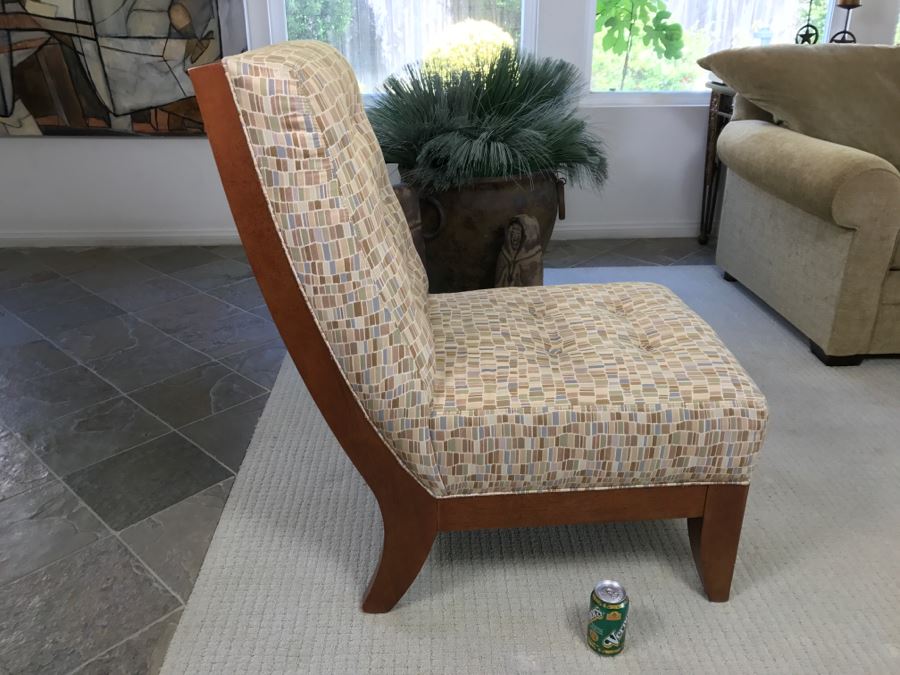 Modern Upholstered Wooden Slipper Chair [Photo 5]