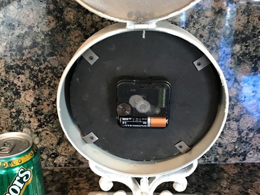 Reproduction C. Detouche Paris Battery Powered Clock [Photo 5]