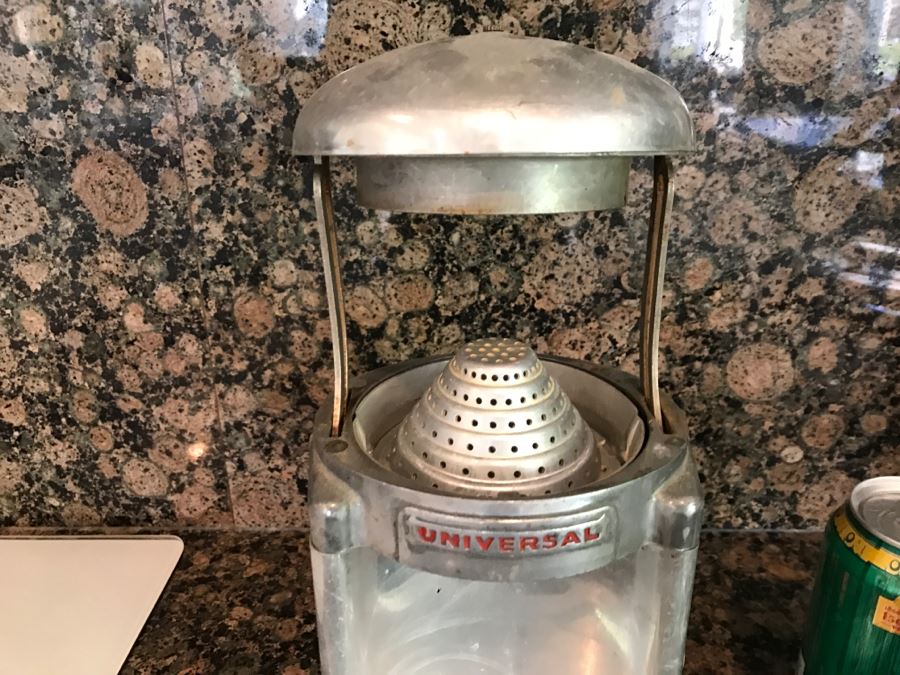 Vintage UNIVERSAL Aluminum Juicer [Photo 9]