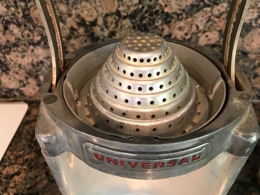 Vintage UNIVERSAL Aluminum Juicer [Photo 10]