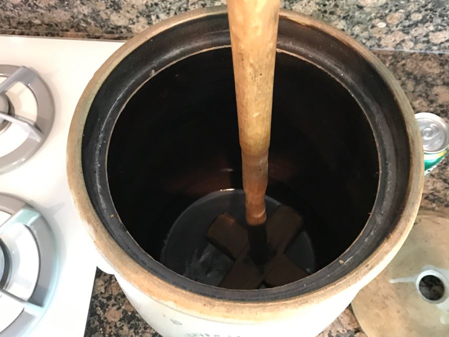 Vintage Denver Stoneware Co Butter Churn [Photo 7]