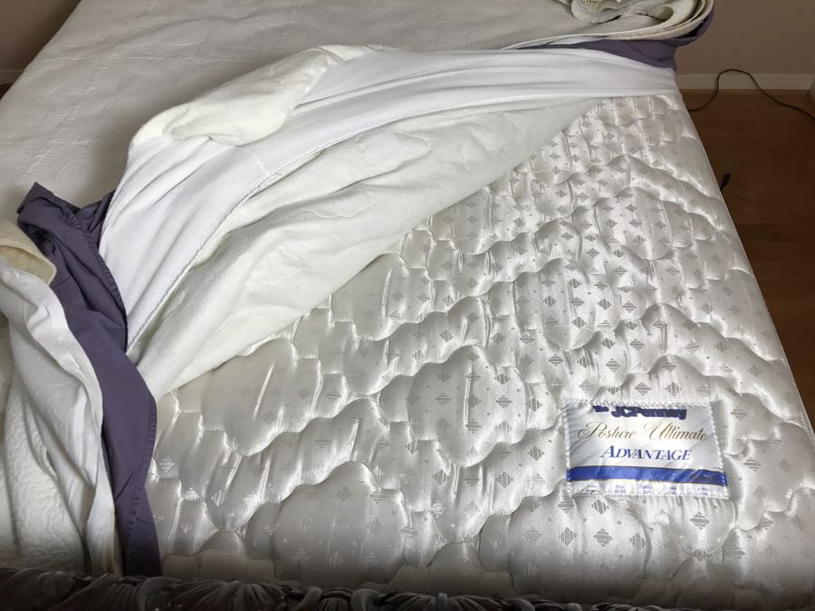 Solid Wood Queen Size Sleigh Bed With Queen Mattress And Boxspring Plus Bedding [Photo 12]