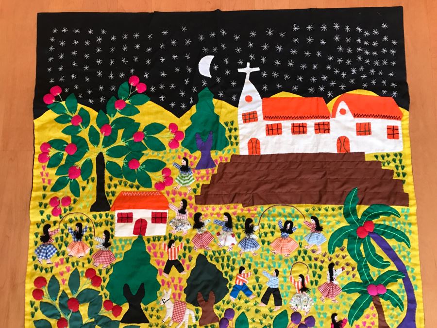 Detailed Guatemalan Embroidery Hanging Kids Playing [Photo 3]