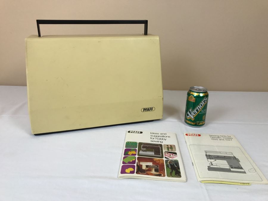 PFAFF Tipmatic 1027 Sewing Machine With Case [Photo 2]