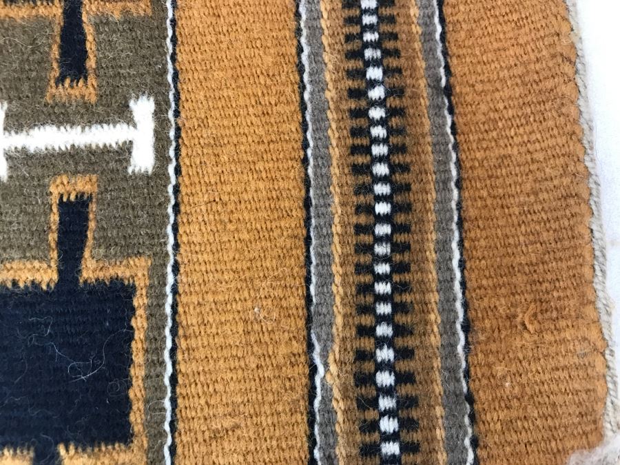 Native American Indian Hand Knotted Wall Hanging [Photo 7]