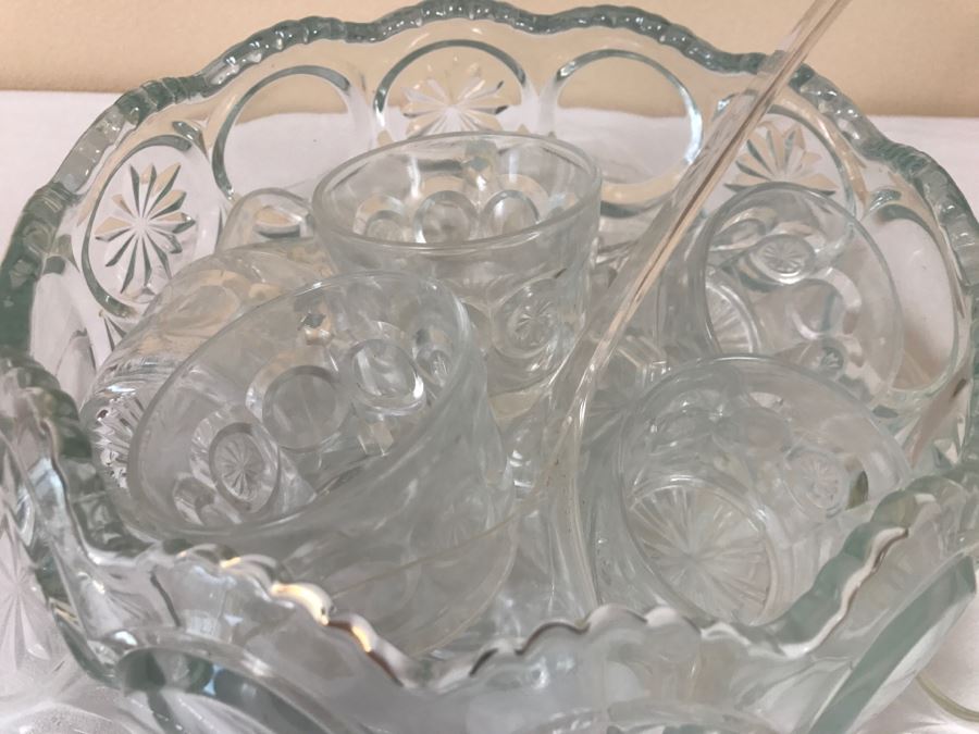 Vintage Glass Punch Bowl With Laddle And Cups [Photo 4]